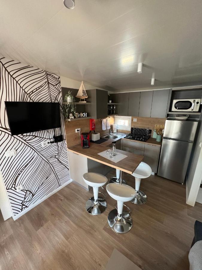 Mobile Home La Vida Biograd Na Moru Eksteriør billede