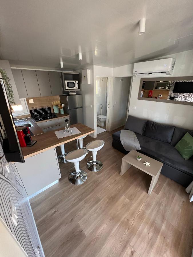 Mobile Home La Vida Biograd Na Moru Eksteriør billede